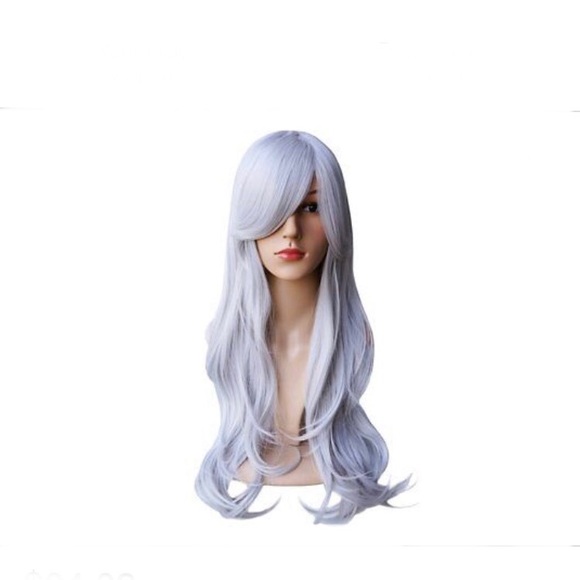 Accessories - Ash Silver Women’s Long Wavy Wig